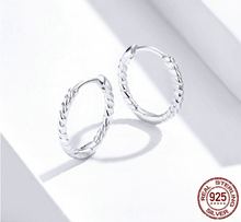 Charger l&#39;image dans la galerie, Boucles Hinoki
